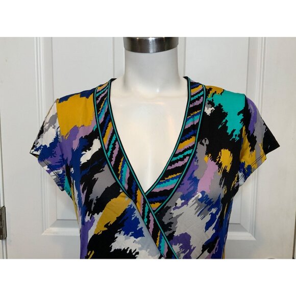 BCBG Max Azria Multicolor Splatter Print V-Neck Sleeveless Top, Size S - Picture 2 of 9